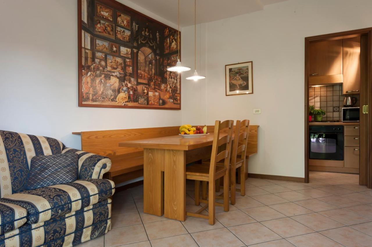דירות La Casa Di לאזיסה מראה חיצוני תמונה